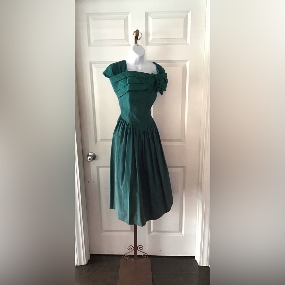 Scott McClintock Vintage 90's Green Knee Length Dress 2